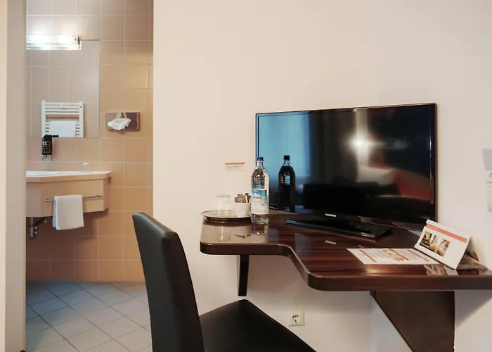 Helvetia Rooms - Self Check-In München