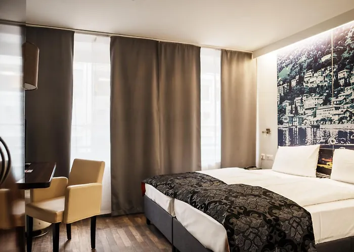 Helvetia Rooms - Self Check-In München